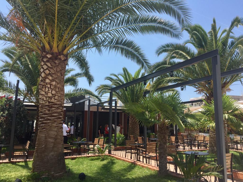 Royal Apartment Luxury Holiday For Queen And King Sarande Exterior photo